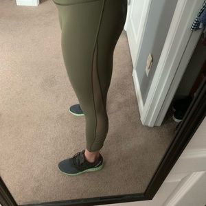 Lululemon olive green high rise legging